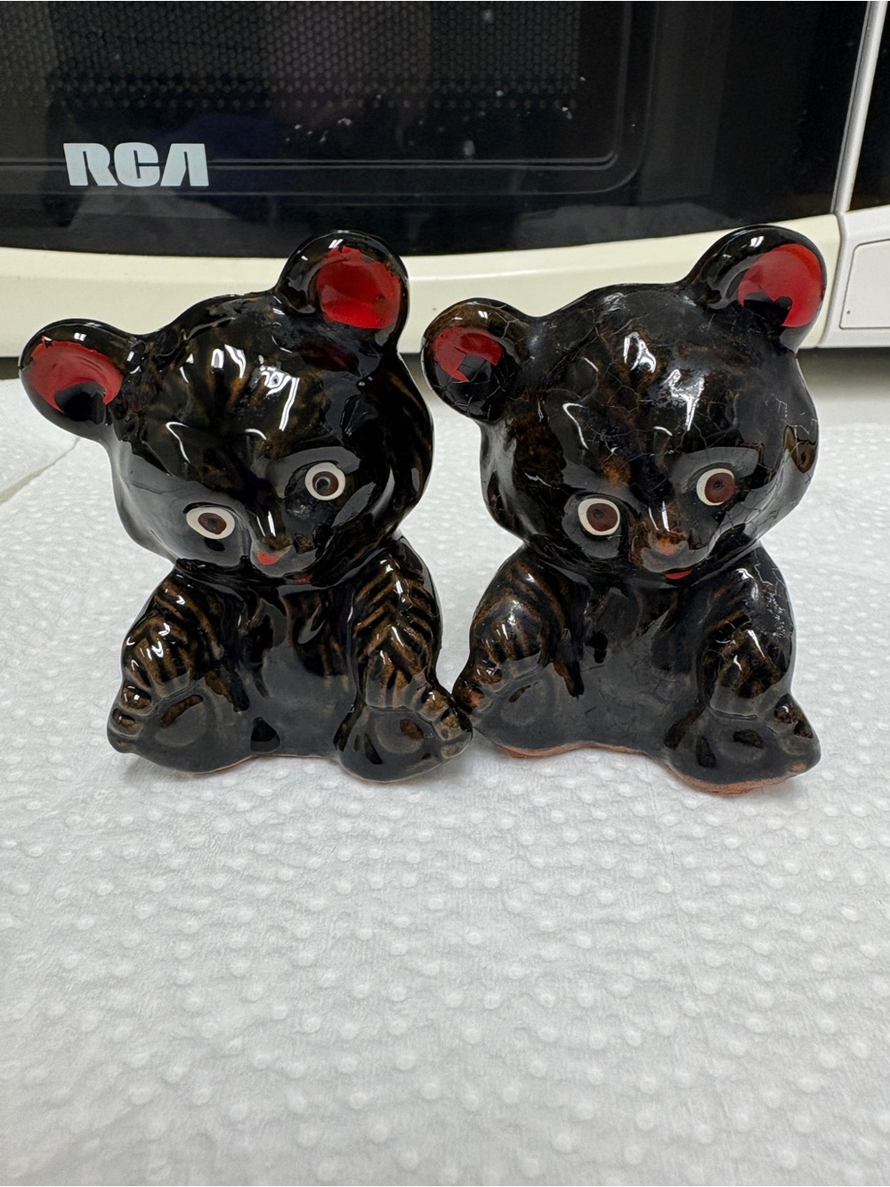 Vintage MCM Redware Black Bears Novelty Salt and Pepper Shakers Made in Japan